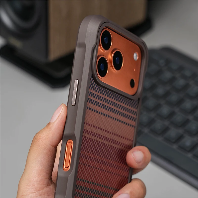 Tech Accessories Hard Case - Custodia Magnetica Geometrica Tech Woven per