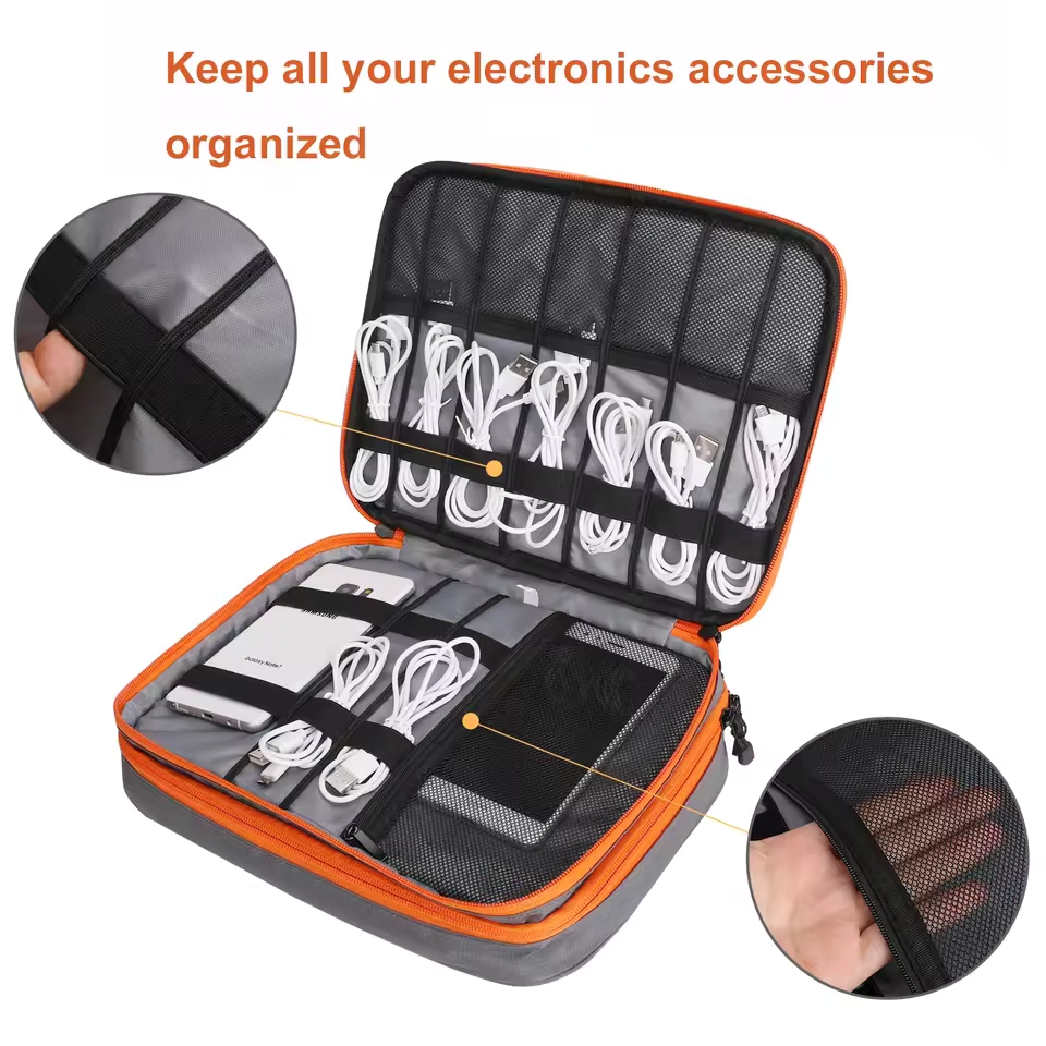 Borsa Organizer da Viaggio a D - Tech Accessories Organizer recensione e prezzo